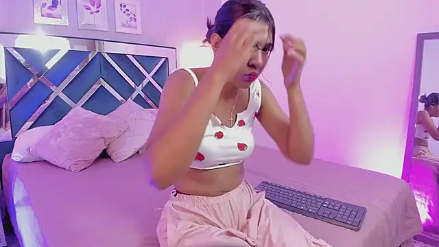 Snapshot of Miakhalifa_7 chatting on 28, 2, 2025 Miakhalifa 7 online show from 28, 2, 2025