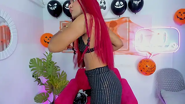 Snapshot of Miakhalifa_7 chatting on 31, 10, 2025 Miakhalifa 7 online show from 31, 10, 2025