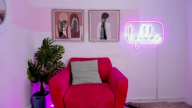 Snapshot of Miakhalifa_7 chatting on 1, 12, 2025 Miakhalifa 7 online show from 1, 12, 2025