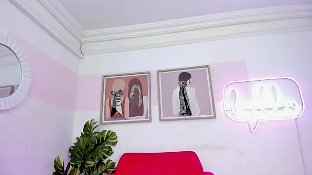 Snapshot of Miakhalifa_7 chatting on 2, 12, 2025 Miakhalifa 7 online show from 2, 12, 2025