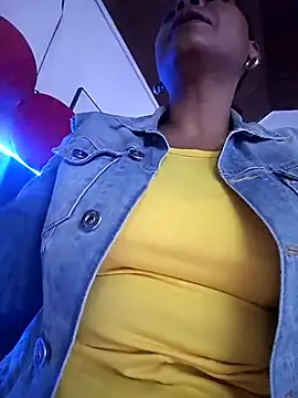 Dominik girl online show from 7, 3, 2025