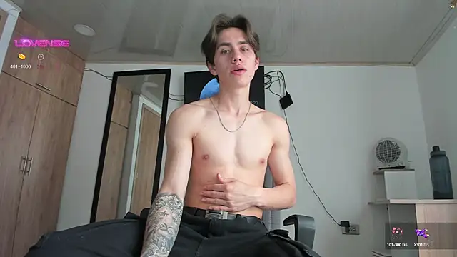 manucute 23  online show from 13, 12, 2024