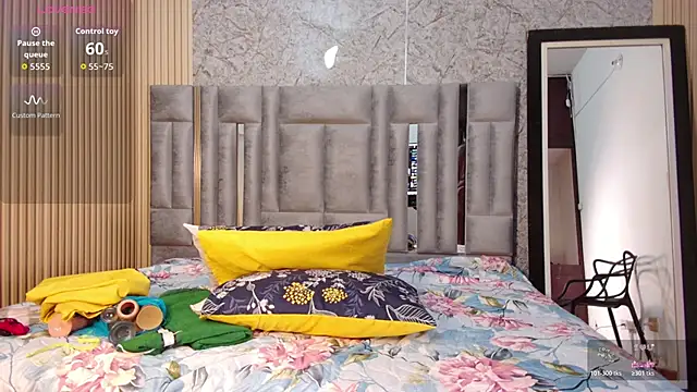 Snapshot of MiissBNasty chatting on 23, 11, 2025 MiissBNasty online show from 23, 11, 2025