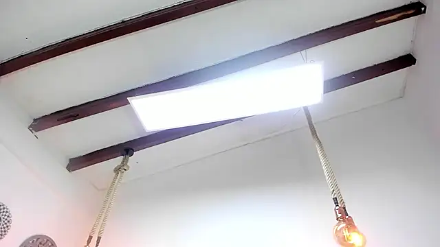 Snapshot of Oriana_Guzman chatting on 12, 2, 2025 Oriana Guzman online show from 12, 2, 2025