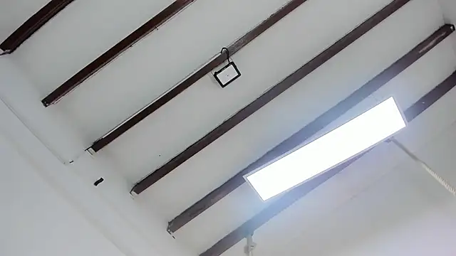 Snapshot of Oriana_Guzman chatting on 20, 2, 2025 Oriana Guzman online show from 20, 2, 2025