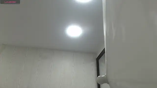 Snapshot of Oriana_Guzman chatting on 28, 2, 2025 Oriana Guzman online show from 28, 2, 2025