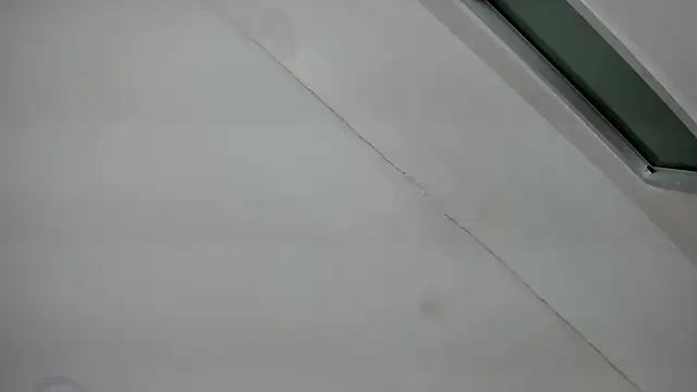 Snapshot of Oriana_Guzman chatting on 12, 9, 2025 Oriana Guzman online show from 12, 9, 2025