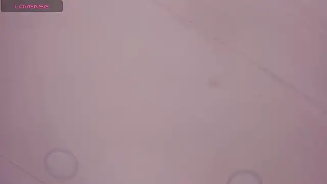 Snapshot of Oriana_Guzman chatting on 16, 9, 2025 Oriana Guzman online show from 16, 9, 2025