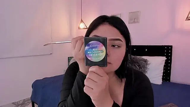 Snapshot of Oriana_Guzman chatting on 22, 9, 2025 Oriana Guzman online show from 22, 9, 2025