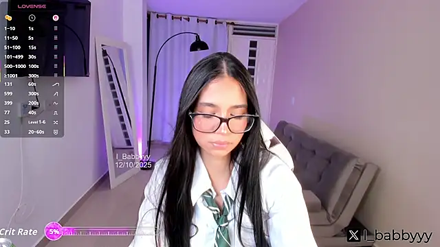 Snapshot of i_babbyyyy chatting on 13, 10, 2025 i babbyyyy online show from 13, 10, 2025
