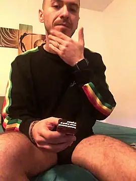 Snapshot of BenDover313OF chatting on 2, 12, 2024 BenDover313OF online show from 2, 12, 2024