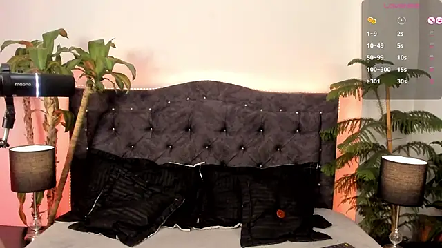 Snapshot of candy_canne__ chatting on 20, 12, 2024 candy canne online show from 20, 12, 2024