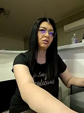Snapshot of Milf_Abigail chatting on 23, 1, 2025 Milf Abigail online show from 23, 1, 2025