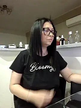 Milf Abigail online show from 15, 11, 2025