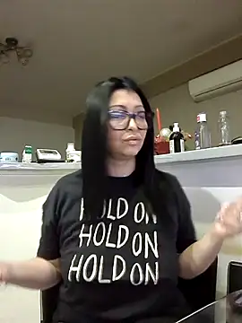 Milf Abigail online show from 28, 11, 2025