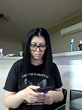 Milf Abigail online show from 11, 3, 2026