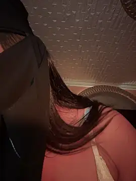 Snapshot of ORLA86 chatting on 27, 9, 2025 ORLA86 online show from 27, 9, 2025