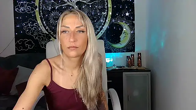 SexxyLiviaa online show from 24, 2, 2025