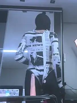 Snapshot of BodyandlegginLover chatting on 22, 10, 2025 BodyandlegginLover online show from 22, 10, 2025