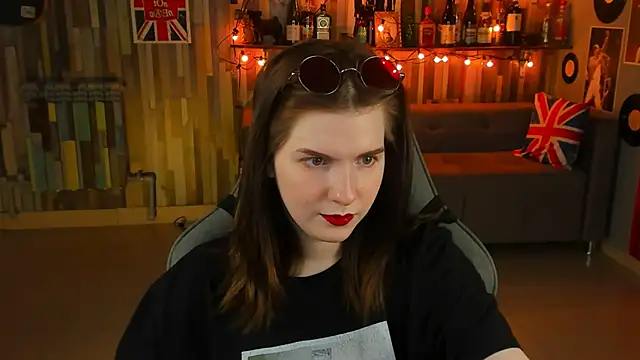 Snapshot of AliceRisinka chatting on 26, 2, 2025 AliceRisinka online show from 26, 2, 2025