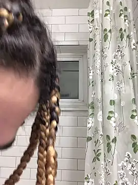 MelSaunders online show from 31, 12, 2024