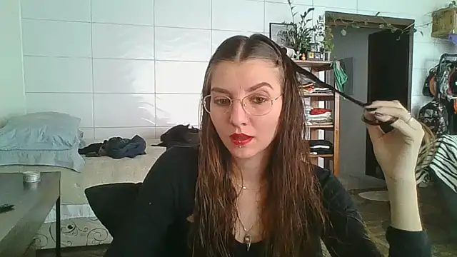 SweetyBabyDemon online show from 9, 9, 2025