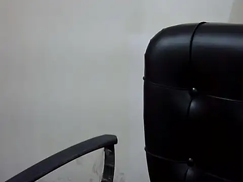 sexy twisha online show from 8, 1, 2025