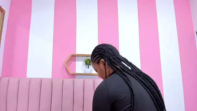 ISABELLA 020 online show from 21, 3, 2025