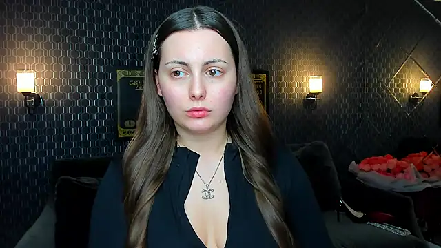 Snapshot of _extraterrestrial_ chatting on 7, 10, 2025 extraterrestrial online show from 7, 10, 2025