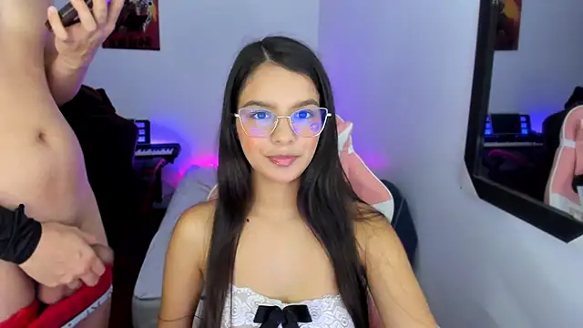 jessi and boy online show from 23, 11, 2025