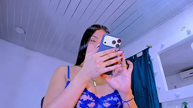 LatinVenuz online show from 24, 7, 2026