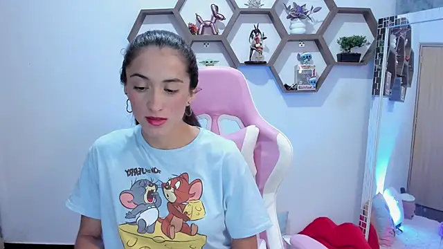 SharonSander online show from 19, 12, 2024