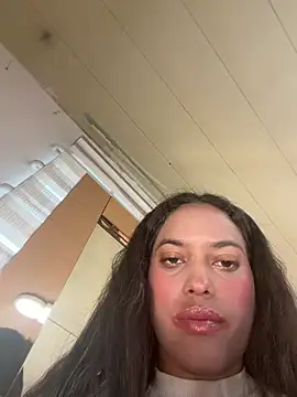 LiaObrien online show from 24, 7, 2026
