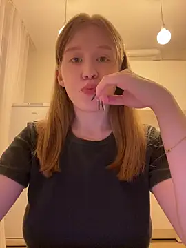 Eva Weyne online show from 12, 4, 2026