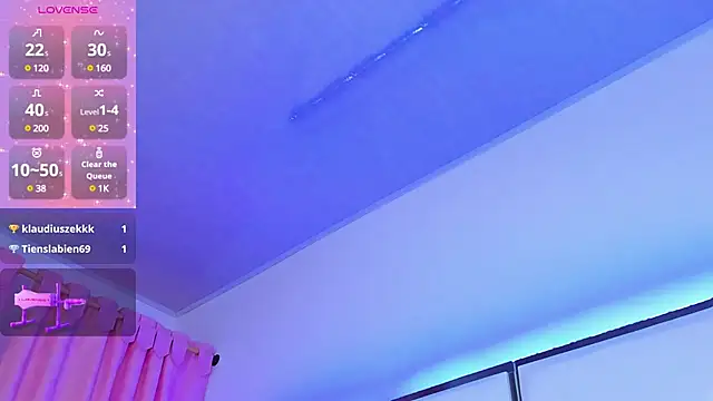 SarayRoyse online show from 6, 2, 2025