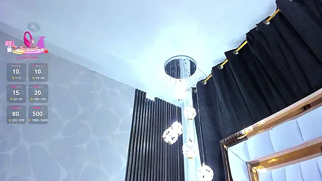 SarayRoyse online show from 22, 2, 2026