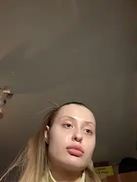 Sweet  Milly online show from 8, 3, 2026