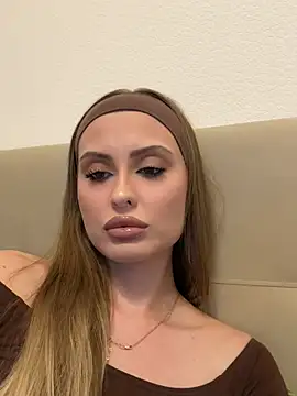 Sweet  Milly online show from 18, 3, 2026