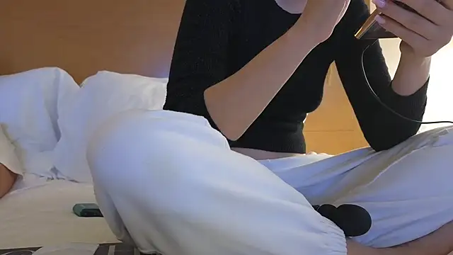 Mr-and-Mrs-Smith online show from 26, 2, 2025