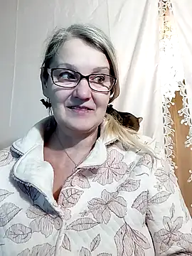 Snapshot of irinamaux chatting on 24, 1, 2025 irinamaux online show from 24, 1, 2025