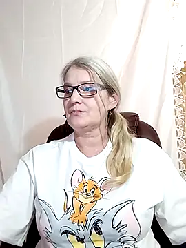 Snapshot of irinamaux chatting on 25, 1, 2025 irinamaux online show from 25, 1, 2025