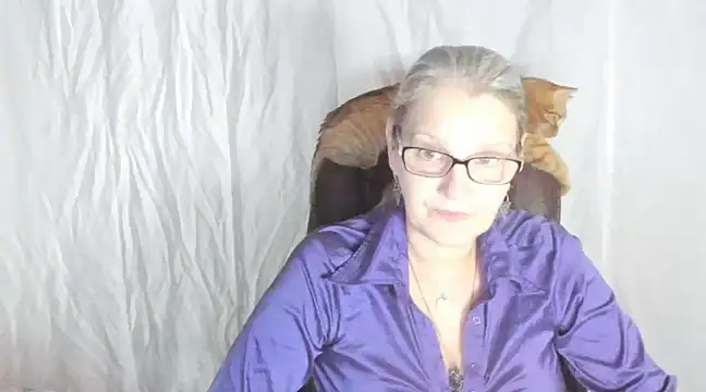 Snapshot of irinamaux chatting on 27, 2, 2025 irinamaux online show from 27, 2, 2025