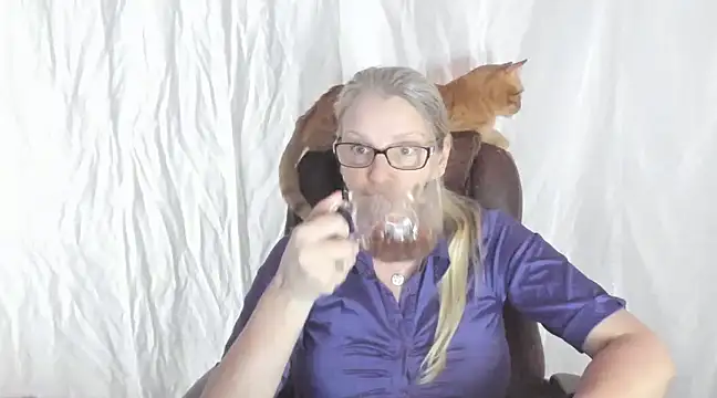 Snapshot of irinamaux chatting on 27, 2, 2025 irinamaux online show from 27, 2, 2025