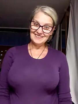Snapshot of irinamaux chatting on 25, 9, 2025 irinamaux online show from 25, 9, 2025