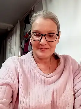 irinamaux online show from 13, 2, 2026