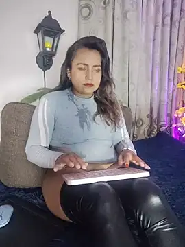 silvana queen07 online show from 2, 7, 2026