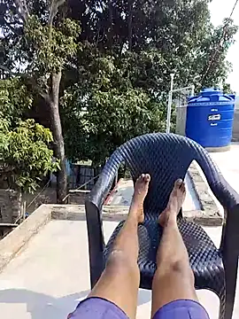 Snapshot of ErRakesh1 chatting on 13, 11, 2025 ErRakesh1 online show from 13, 11, 2025