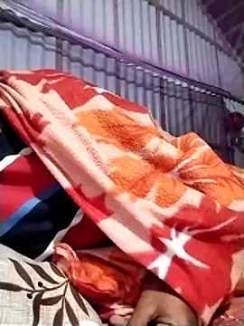 Snapshot of ErRakesh1 chatting on 28, 11, 2025 ErRakesh1 online show from 28, 11, 2025