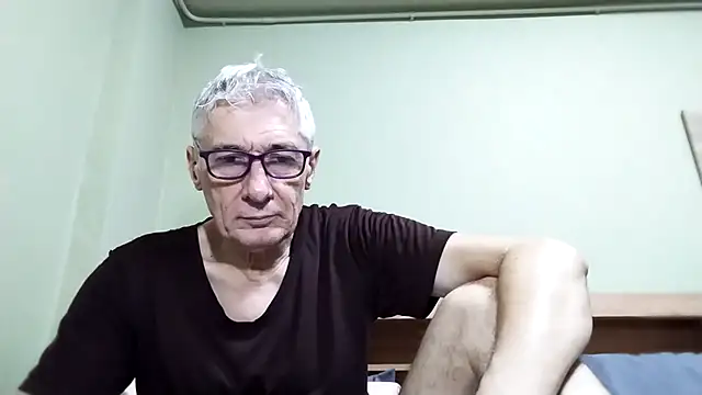 BIGUNCUTHARDCOCK online show from 7, 10, 2025