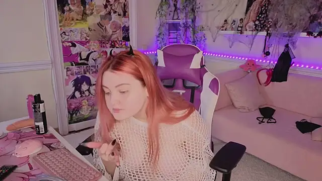 Snapshot of Unholy_Lady chatting on 20, 10, 2025 Unholy Lady online show from 20, 10, 2025